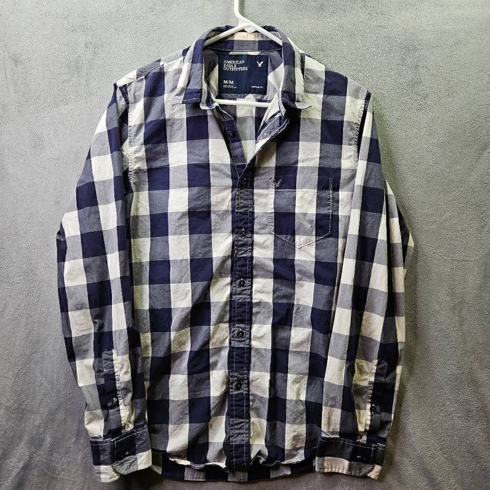American Eagle Outfitters Shirt Mens Sz M Blue Plaid Vintage Fit Button Up
